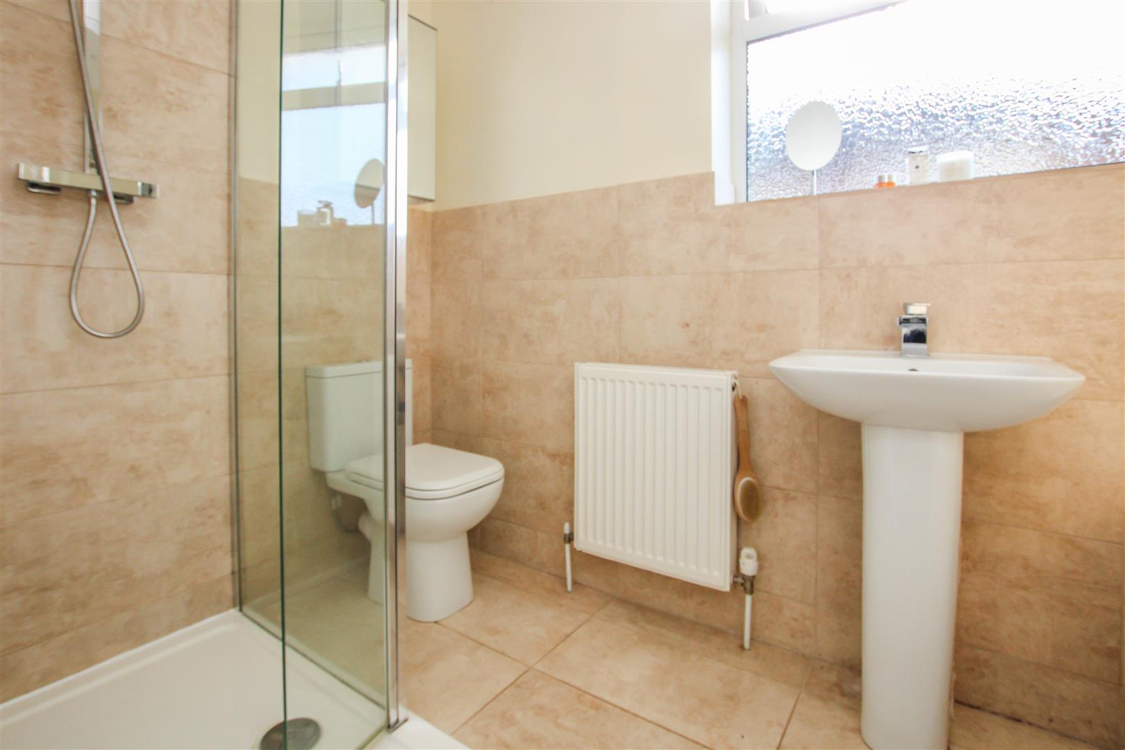 Hunter Avenue, Shenfield, Brentwood Keith Ashton